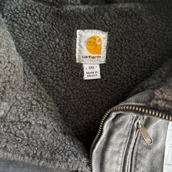 SOLD Men’s Carhartt Duck Sherpa Lined Mock Neck Vest size 3XL BNWT - Picture 3 of 5